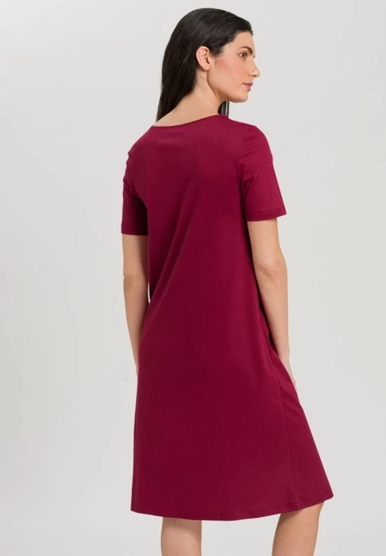Hanro Zelda Short Sleeved Nightdress 076971 Burgundy - Image 5