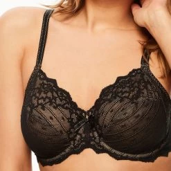 Chantelle Rive Gauche Covering Bra C32810