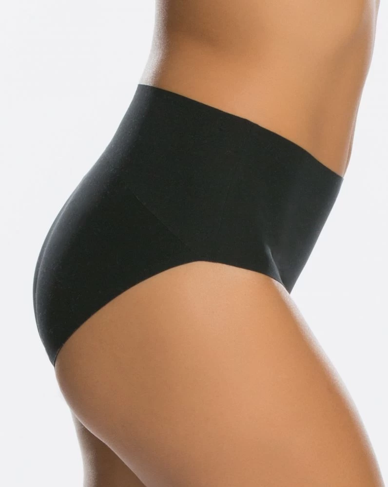 Spanx Undietectable Shapewear Brief - Image 5