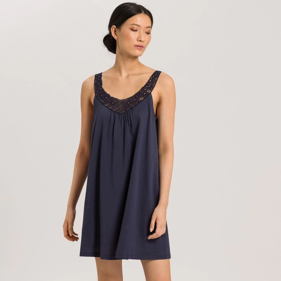 Hanro Maila Sleeveless Nightdress - Image 4
