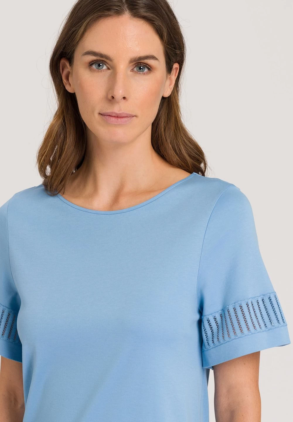 Hanro Gaia Short Sleeve 100cm Nightdress 076536 Bonnie Blue - Image 2